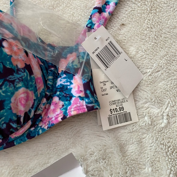 Bikini - size L - NWT - Picture 4 of 4